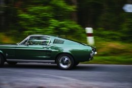 Breitling Rolls Out Its Top Time Classic Cars Squad