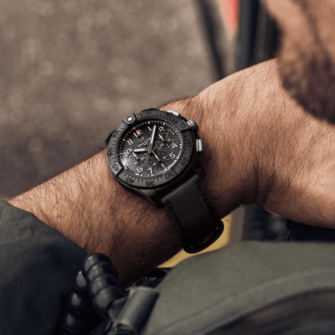 Avenger B01 Chronograph 44 Night Mission Ceramic - Carbon SB0147101B1X1 ...