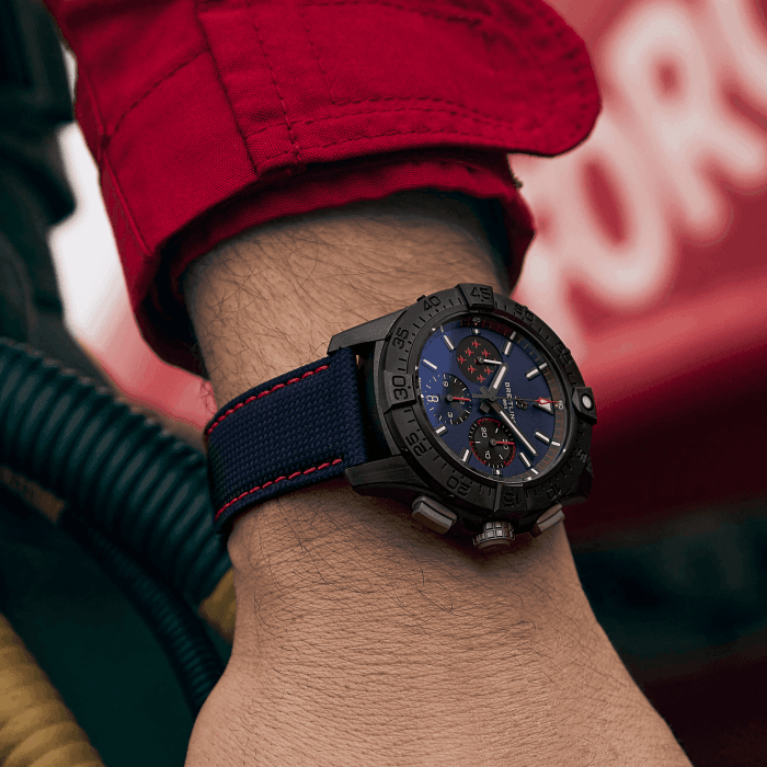 Avenger B01 Chronograph 44 Night Mission Red Arrows