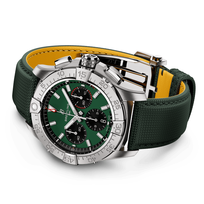 Avenger B01 Chronograph 42