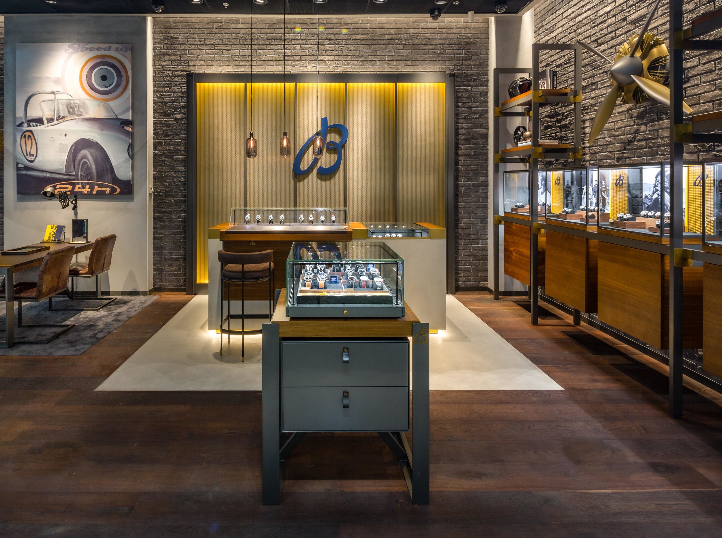 Breitling Boutique Dubai Mirdif