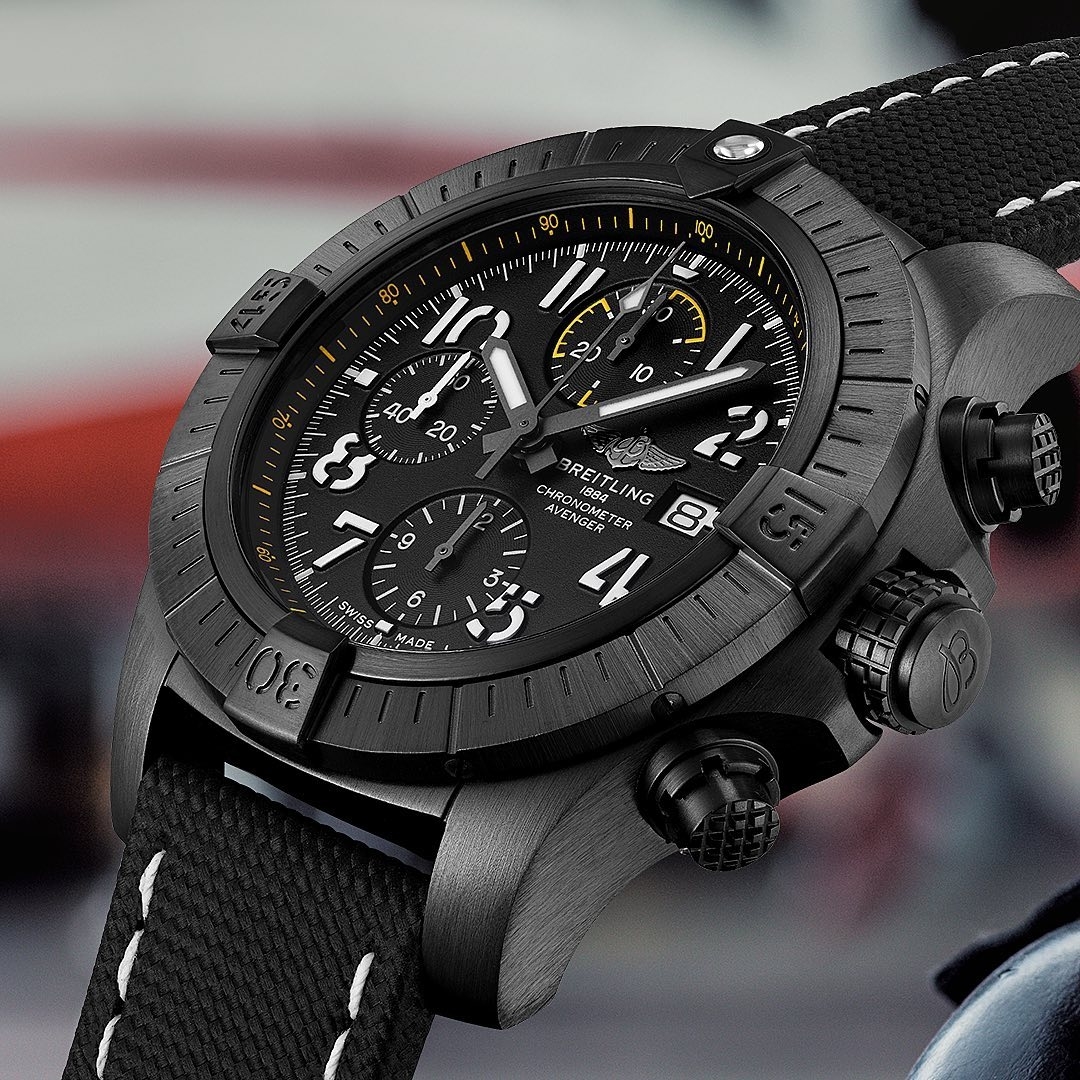 breitling night avenger